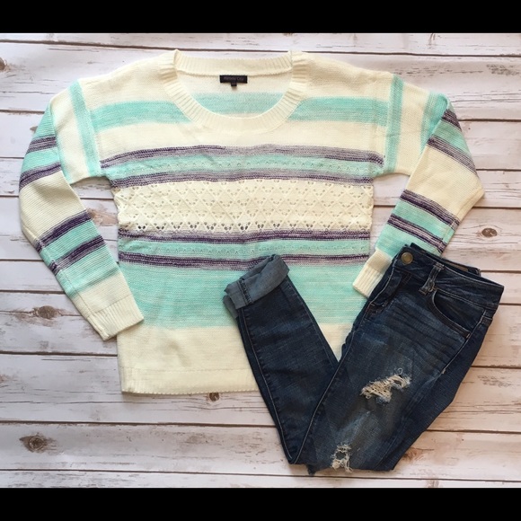 ❄️FROZEN❄️ blue & purple striped sweater ❤️