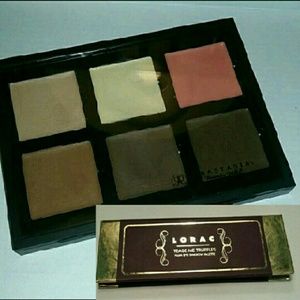SOLDAnastasia Bevery Hills and lorac palette