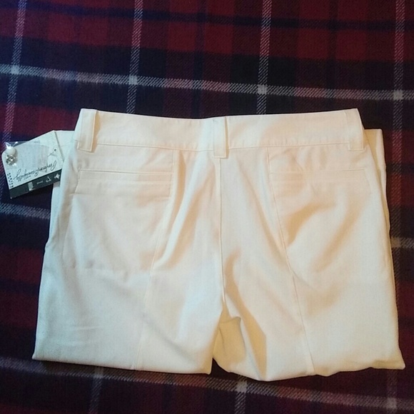 Brand New Oakley Palm White Capri Cropped Pants - Picture 3 of 4