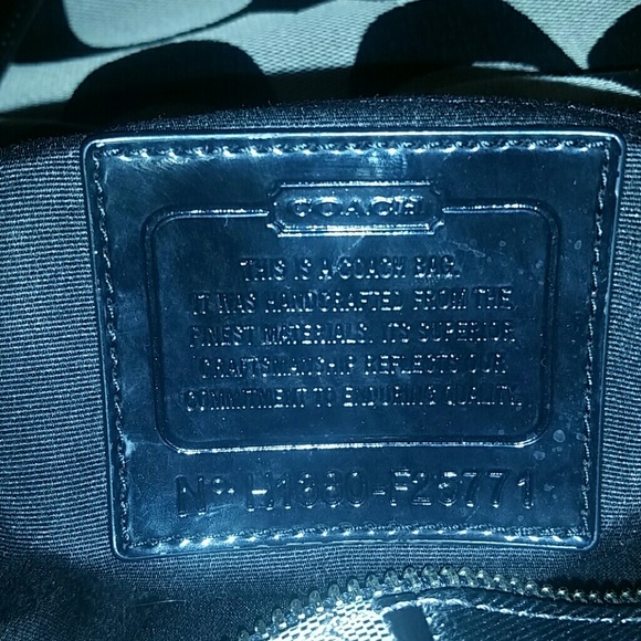 Handbag - Picture 4 of 4