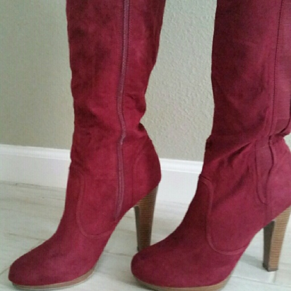 NWOT Beautiful Suede Marron Color Boots Az 10 - Picture 1 of 1