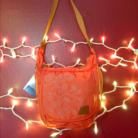 Overland shoulder purse