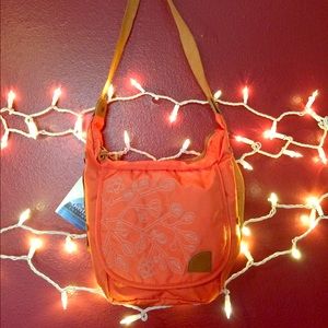 Overland shoulder purse