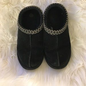 Uggs slippers
