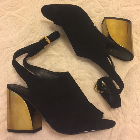Black suede gold heel ALDO