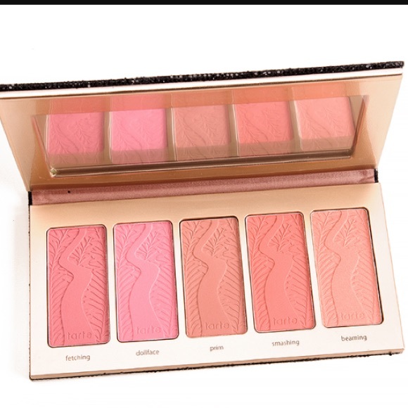 Bling It On Blush Palette