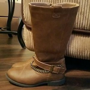 Kenneth Cole girl riding boots