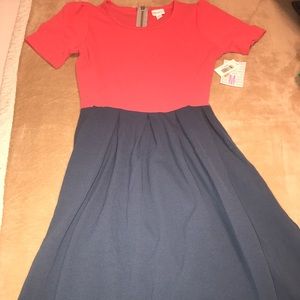 LuLaRoe Amelia Dress. Size M. NWT.