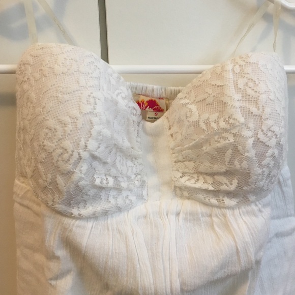 Forever 21 busty strapless top (small)