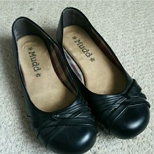 Mudd Black Flats