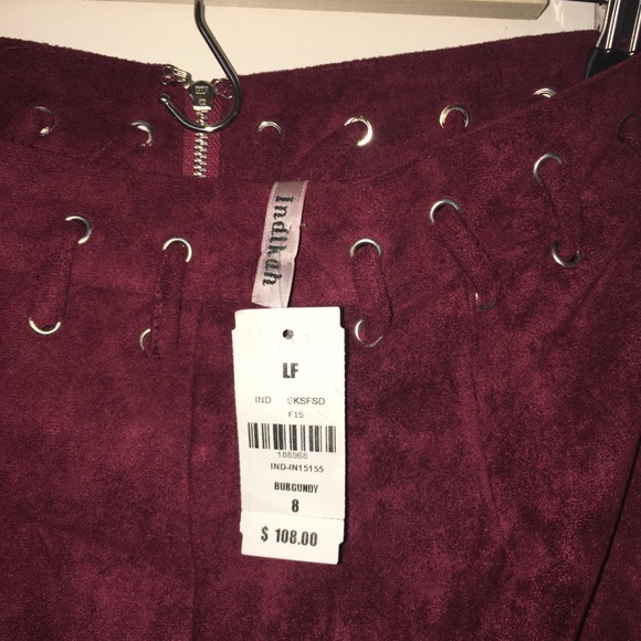 LF Suede Mini Skirt - Picture 5 of 7