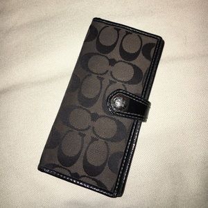 Coach wallet