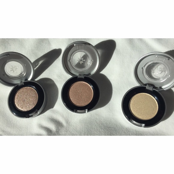 Urban Decay Other - Gold/Tan Eyeshadow Trio