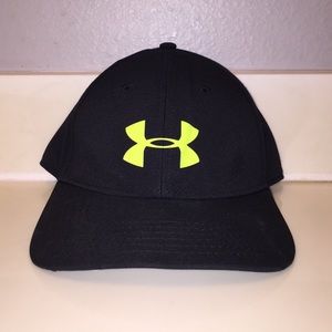 Under Armour hat! Youth M/L