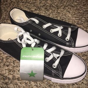 Black Converse