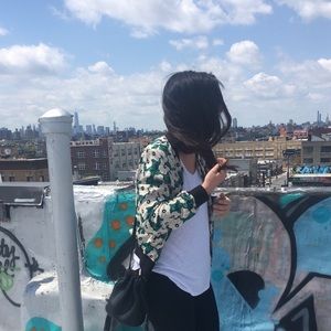 Meet your Posher, Emily