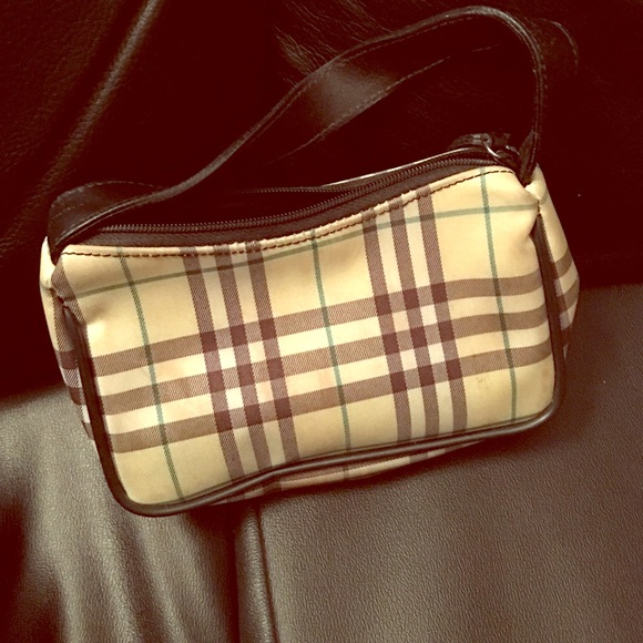 Mini Burberry purse