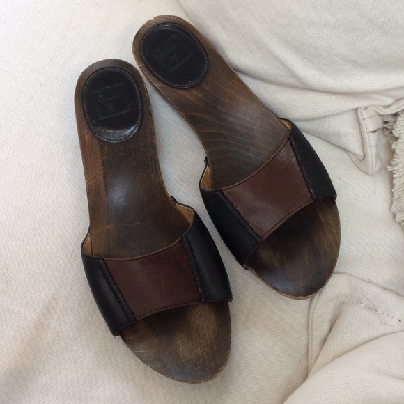 frye sandals sale