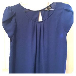 Stitch Fix - blue short sleeve blouse