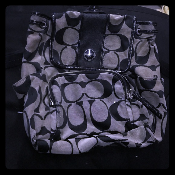 100% AUTHENTIC coach backpack