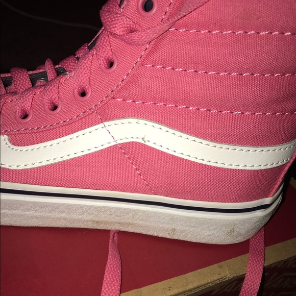 VANS - Picture 4 of 4