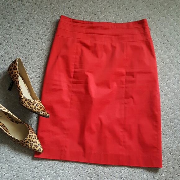 Pencil skirt