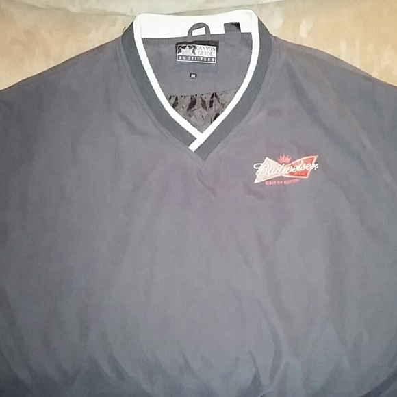 V-neck, long sleeve pullover jacket