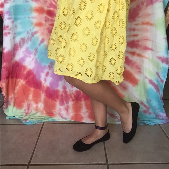 🎉SOLD!🎉 Black Pleated Flats! - Picture 3 of 4