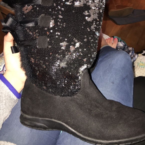 Boots - Picture 2 of 2