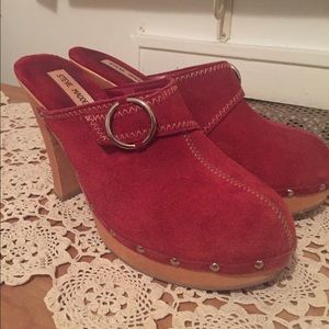 Y2K Steve Madden clog mules
