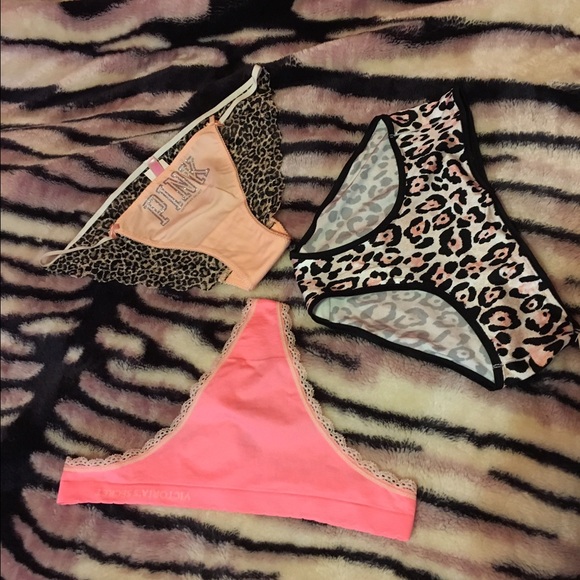 🚫SOLD🚫Set of 3 VS and Pink panties