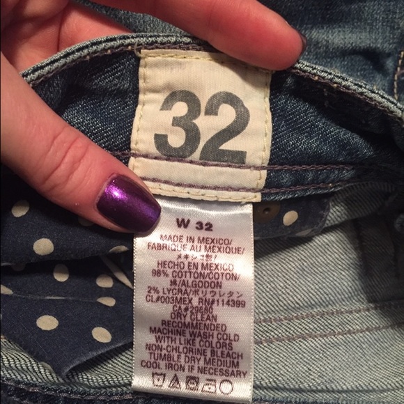 Jeans - Picture 3 of 3