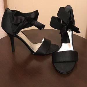 Nina Black Bow Heels