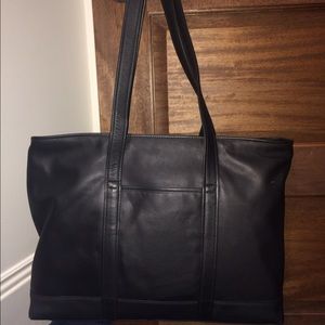 Trendy Black leather Coach tote bag