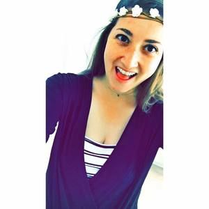 Meet your Posher, Leeann