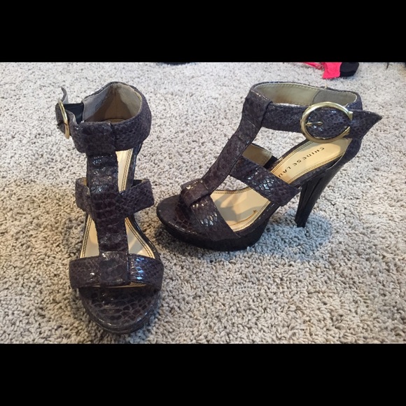 Purple/grey snake skin heels