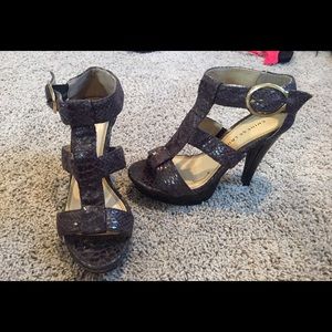 Purple/grey snake skin heels