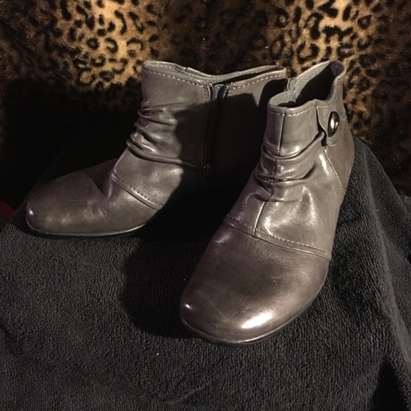 Women boots