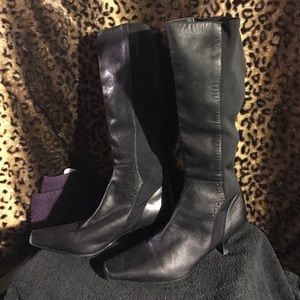 Liz Claiborne knee high boot