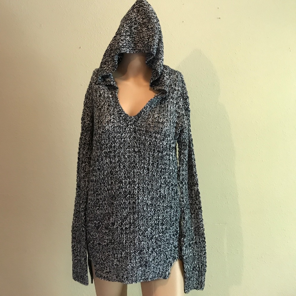 Knit hooded sweater