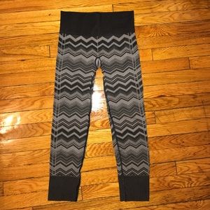 Lululemon Zig Zag Ebb to Street pants