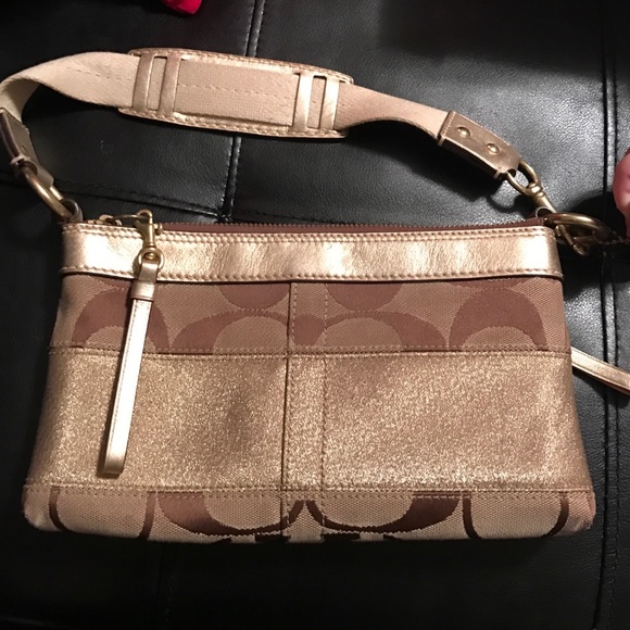 Coach shoulder bag