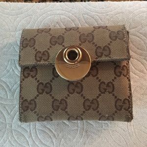 Gucci wallet