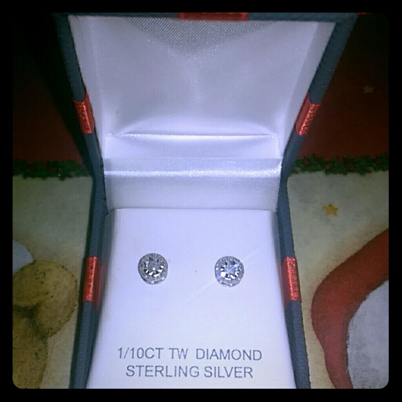 Earings