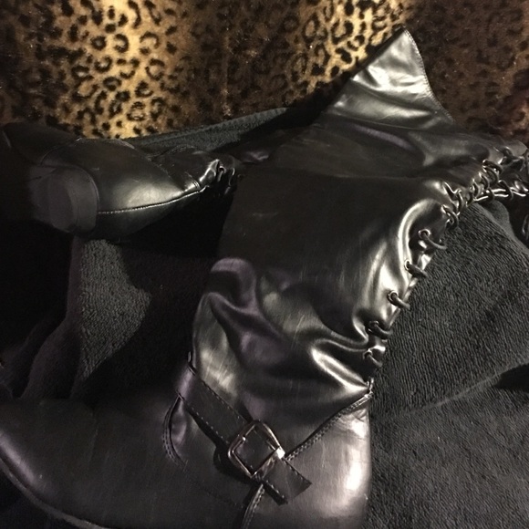Over the knee boot