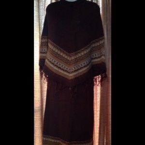NWOT 4pc Peru Sweater set