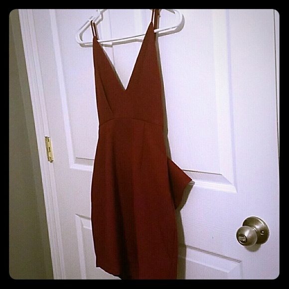 Red dress - Picture 1 of 2