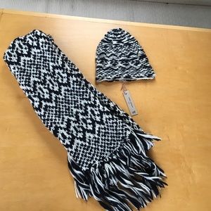 Isabel Marant x HM Knitted Hat and Scarf Set