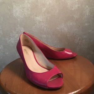 Pink peep toe wedges