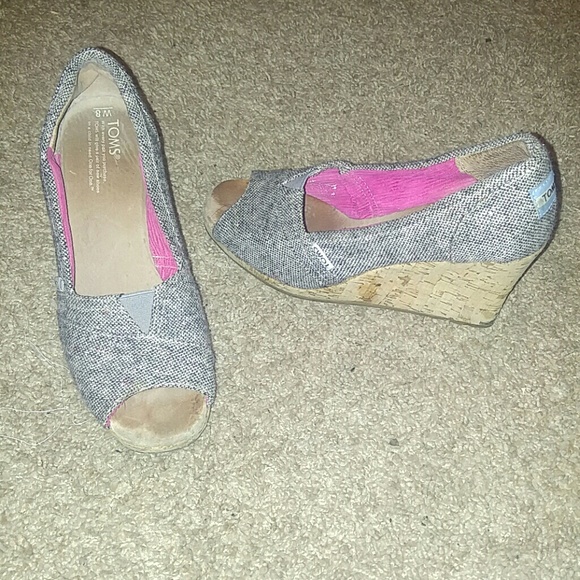 Toms wedges